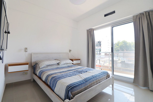 Alquiler - Dp 2 Ambientes En Flores 52 M²