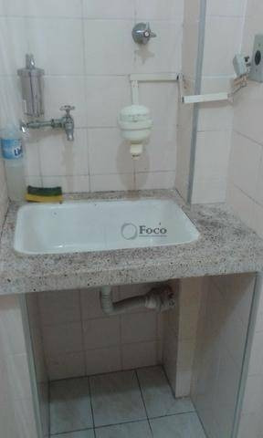 Imagem 9 de 12 de Kitnet À Venda, 33 M² Por R$ 140.000,00 - Morro Dos Barbosas - São Vicente/sp - Kn0009