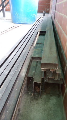 Tubo Estructural 200x70 De 2,3mts 2,1mts Y 1,6mts