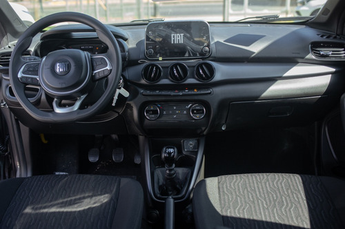 Imagen 8 de 9 de Fiat Cronos 1.8 Precision Pack Stile My22 F
