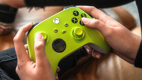 Joystick inalámbrico Microsoft Xbox Wireless Controller Series X|S electric volt