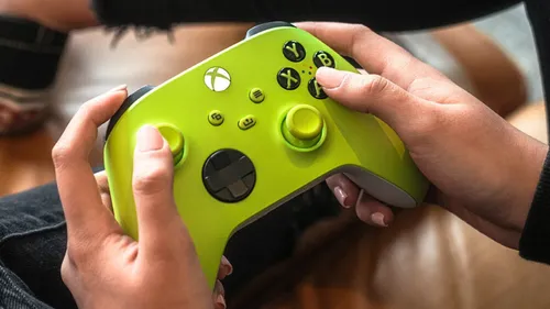Joystick inalámbrico Microsoft Xbox Wireless Controller Series X|S Series X e S electric volt