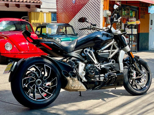 Ducati Diavel 2017