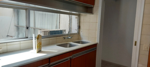 Imagen 9 de 29 de Venta Apartamento Con Hermosa Vista 3 Dormitorios Y Servicio Con 2 Garajes