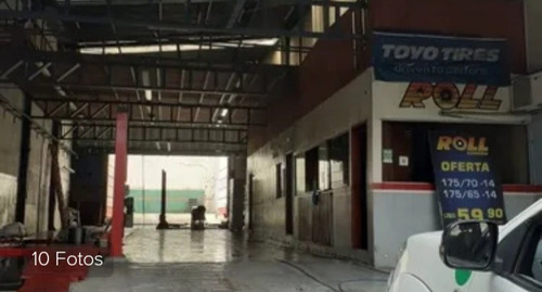Imagen 3 de 9 de Venta De Gran Local O Estacionamiento