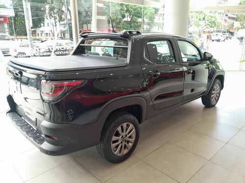 Fiat Strada 1.4 8v Freedom Cd