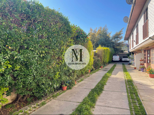 Casa 3 Pisos - 120 M2 - 4d- 2b-1est (96891)