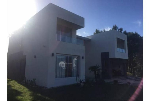 Imagen 3 de 7 de Costa Esmeralda - Casa En Venta En Barrio Golf 1 - Hermosa Casa Al Golf