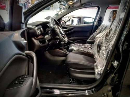 Imagen 7 de 15 de Fiat Cronos Gnc Plan Retira Con El 10% Financia El Resto A