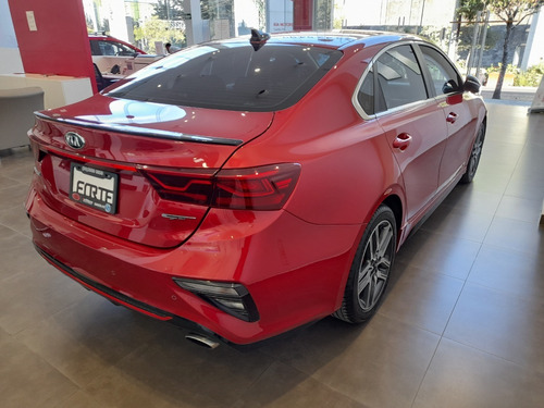 Imagen 3 de 9 de Forte Sedan Gt 2020