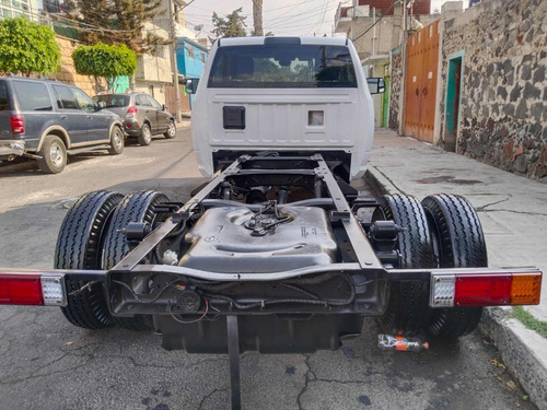 RAM 4000 5.7 Chasis Cabina Pl 4x2 Mt