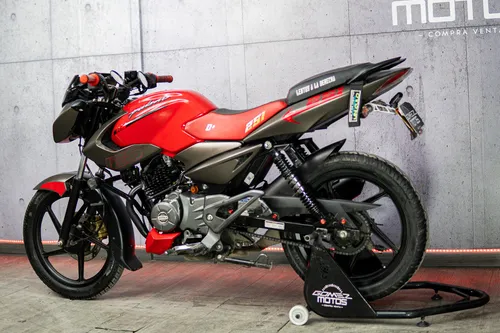 Bajaj Pulsar Ns 125 2025