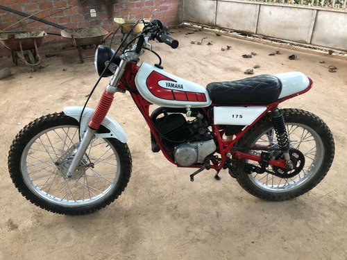 Yamaha Modelo Ty175