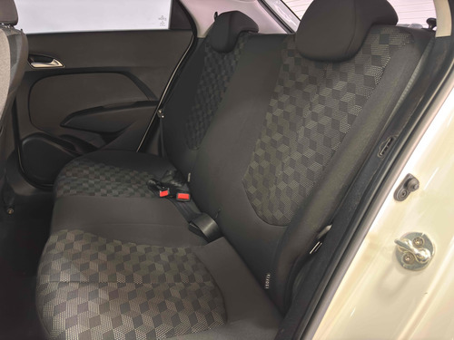 Hyundai HB20 1.6 COMFORT PLUS 16V FLEX 4P MANUAL