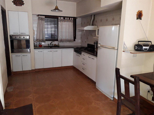 Imagen 5 de 16 de Chalet Lote Propio, 3 Dormitorios, Jardín, Cochera - Olivos