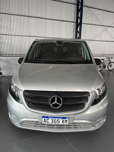 Imagen 2 de 16 de Mercedes-benz Vito 2018 1.6 111 Cdi Furgon Mixto Aa 114cv