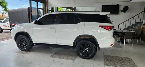 Toyota Fortuner 2.4 Street At 7As