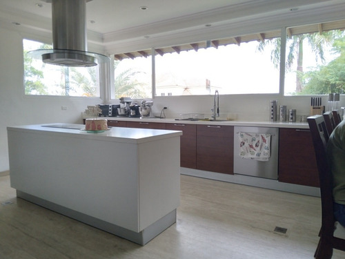 Imagen 8 de 12 de Se Vende Casa De 5 Habitaciones San Miguel