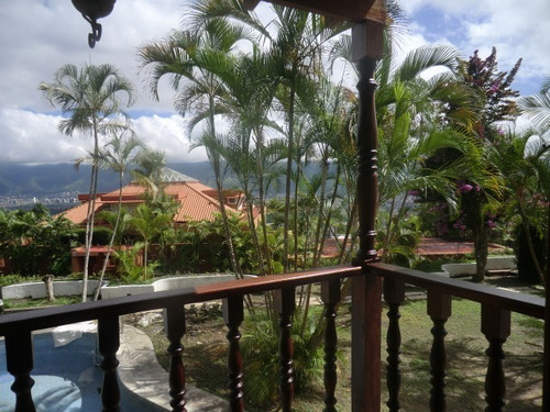 Imagen 2 de 10 de En Venta Comoda Casa En Lugar Privilegiado