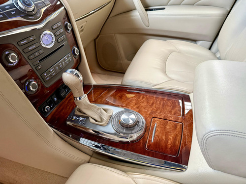 Infiniti QX80 5.6l Perfection 7 Pasajeros At