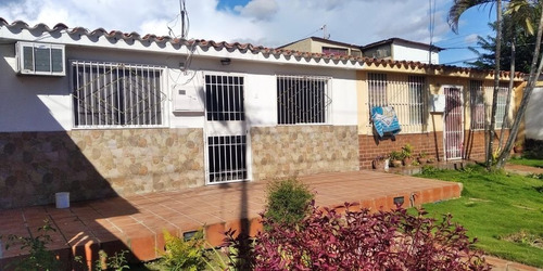 Imagen 27 de 30 de Casa En Venta En El Trigal Cabudare Lara 0-4-2-4-5-9-3-7-5-4-2 Rent-a-house Centro Occidente Mls Código: 22-24439