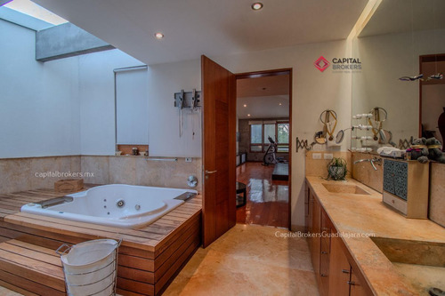 Exclusiva Residencia De Lujo En Venta Puerta De Hierro