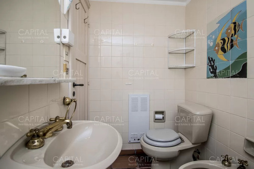Excelente Casa De Cinco Dormitorios En Venta - Golf Punta Del Este
