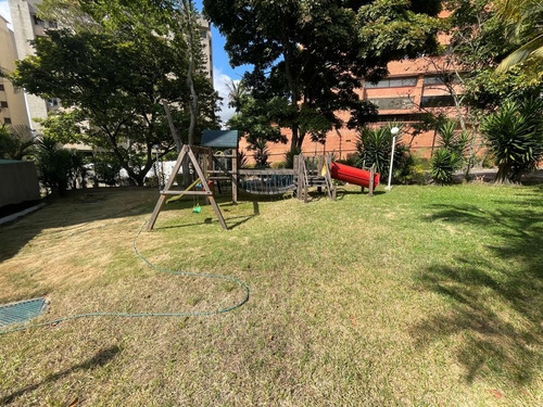 Imagen 4 de 21 de Vendo Pb 318m2 3h+s/2.5b+s/3p Colinas De Valle Arriba 0069