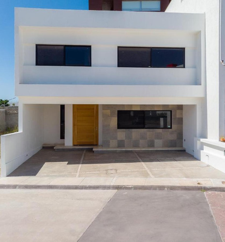 Imagen 3 de 30 de Oportunidad!!!!!casa En Venta Para Inversionistas Milenio Iii Privada Home Coto Club Queretaro