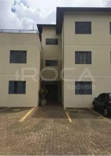 Venda De Apartamentos / Padrão Na Cidade De São Carlos 27480
