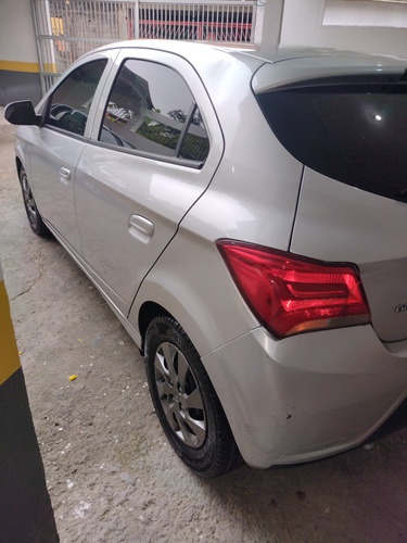 Chevrolet Onix 1.0 Lt 5p