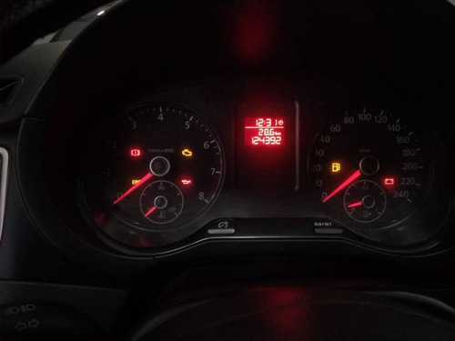 Imagem 9 de 9 de Volkswagen Fox 1.6 Mi 8v Flex 4p Manual