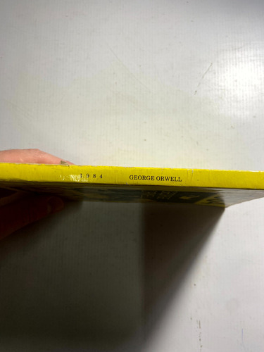 1984 George Orwell - H1 (Usado)