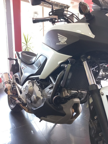 Imagen 12 de 14 de Honda Nc700 2016 Pocos Km Tamburrino Motos