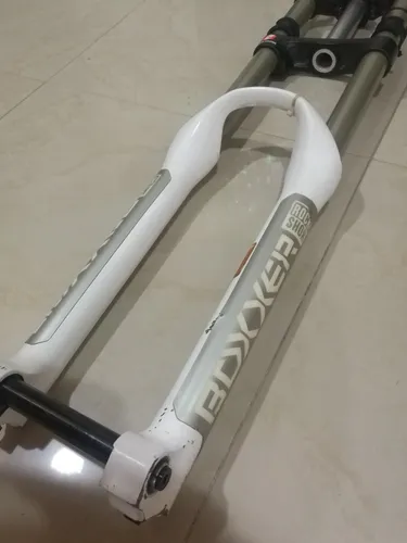 Suspension rock shox rin 26 sale
