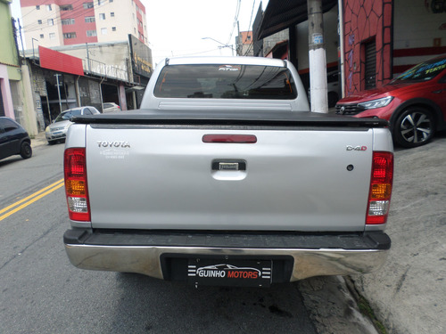 Toyota Hilux 2.5 Cab. Dupla 4x4 4p