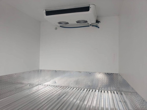 Imagen 9 de 15 de Caja Refrigerada Termimica Nissan For Chev 2016 17 18 19