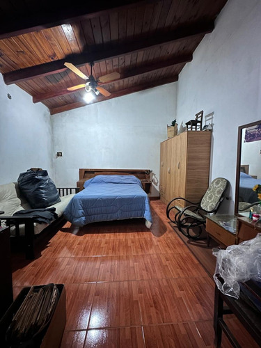 Venta Casa 2 Dormitorios Lomas De Alberdi