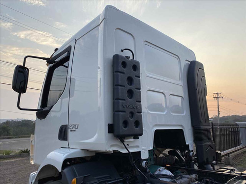 Imagem 6 de 15 de Caminhao Volvo Volvo Vm 270