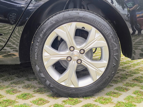 Chevrolet Onix plus 1.0 Ltz Turbo Aut. 4p