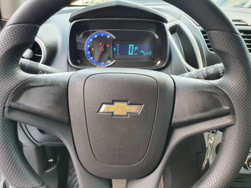 Imagem 10 de 15 de Chevrolet Tracker 1.8 Mpfi Lt 4x2 16v Flex 4p Automático