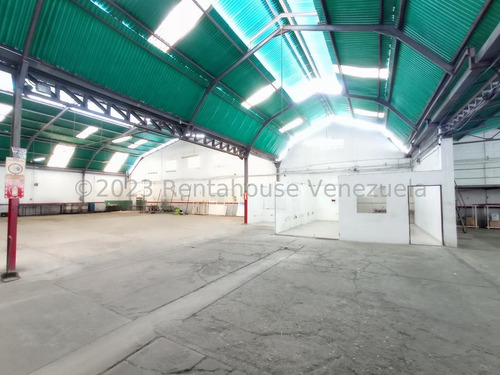  Galpon En Venta En Zona Industrial 1, Barquisimeto  -- Ref 2 4 1 1 6 0 2 Monica Carrasquel