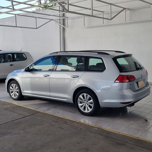 Imagen 3 de 15 de Volkswagen Golf Variant 1.4 Tsi Dsg Confort