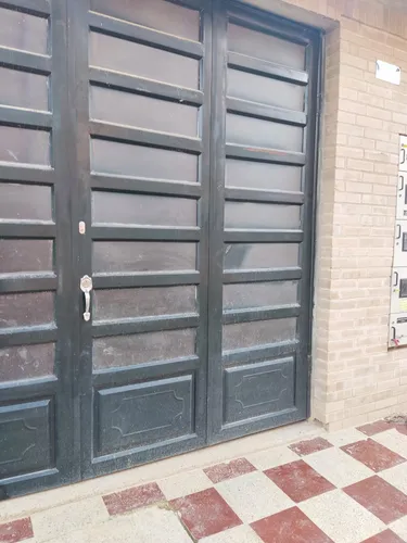 Casa Local Primer Piso Con Licencia Para Segundo Piso
