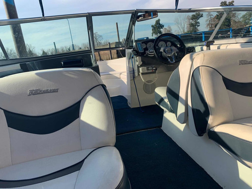 Lancha Quicksilver 555 No 1800 Evinrude E-tec 115hp
