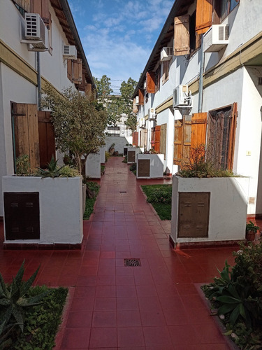 Imagen 3 de 19 de Duplex 2 Ambientes En Complejo Seguro. Ramos Mejia