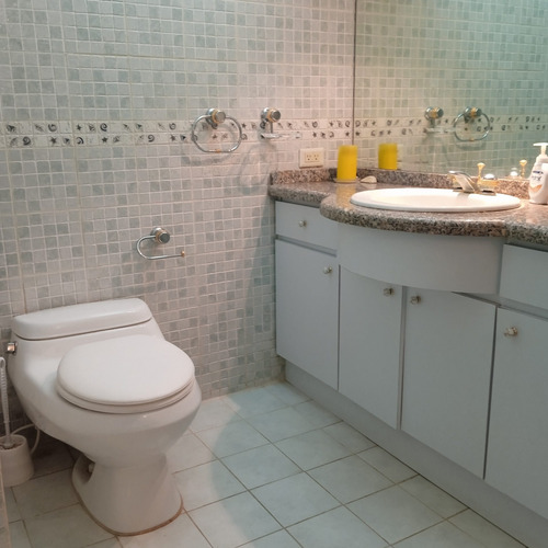 Imagen 11 de 24 de Apartamento En Venta - Catia La Mar