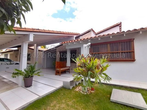 Imagen 1 de 14 de Casa En Venta Urb Barisi Este Barqto Cod22-20748 Ic