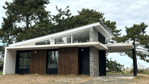 Hermosa Casa Costa Del Este