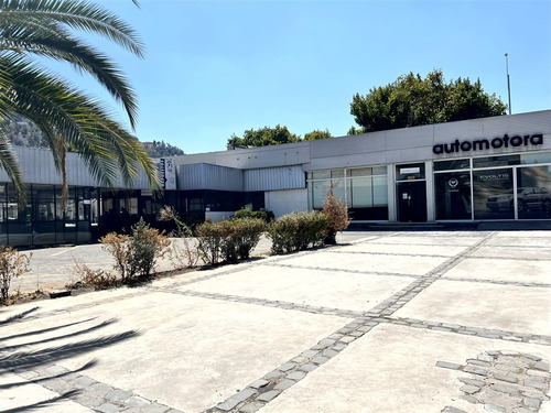 Gran Local Comercial En Arriendo Recoleta, Ideal Automotora